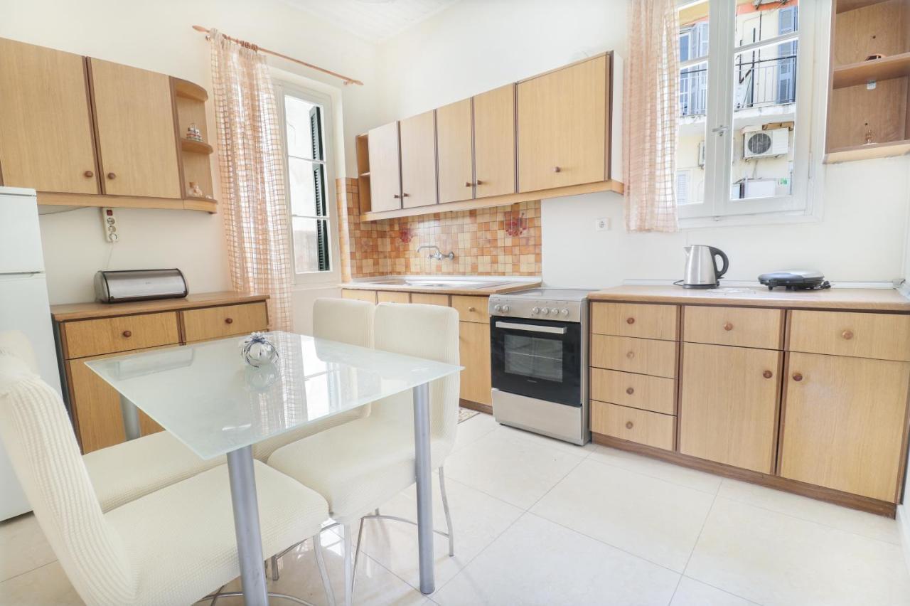 Down Town Apartment By Corfuescapes Corfu  Bagian luar foto